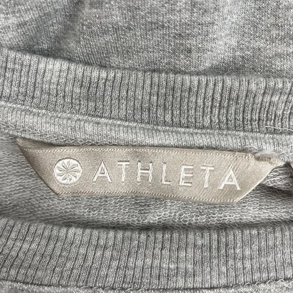 Athleta Nirvana Twist Front Pullover Women's Size Small Gray Athleisure Casual - Picture 4 of 12